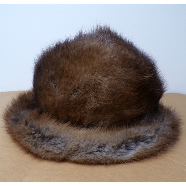 Γούνινο Καπέλο