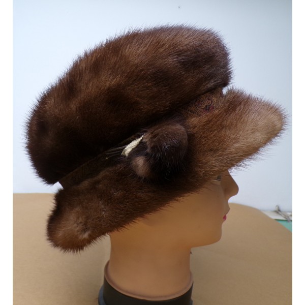 Γούνινο Καφέ Καπέλο