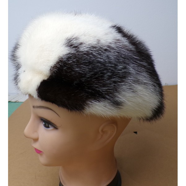 Γούνινο Καπέλο