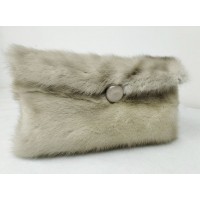 Γκρί Γούνινος Φάκελος